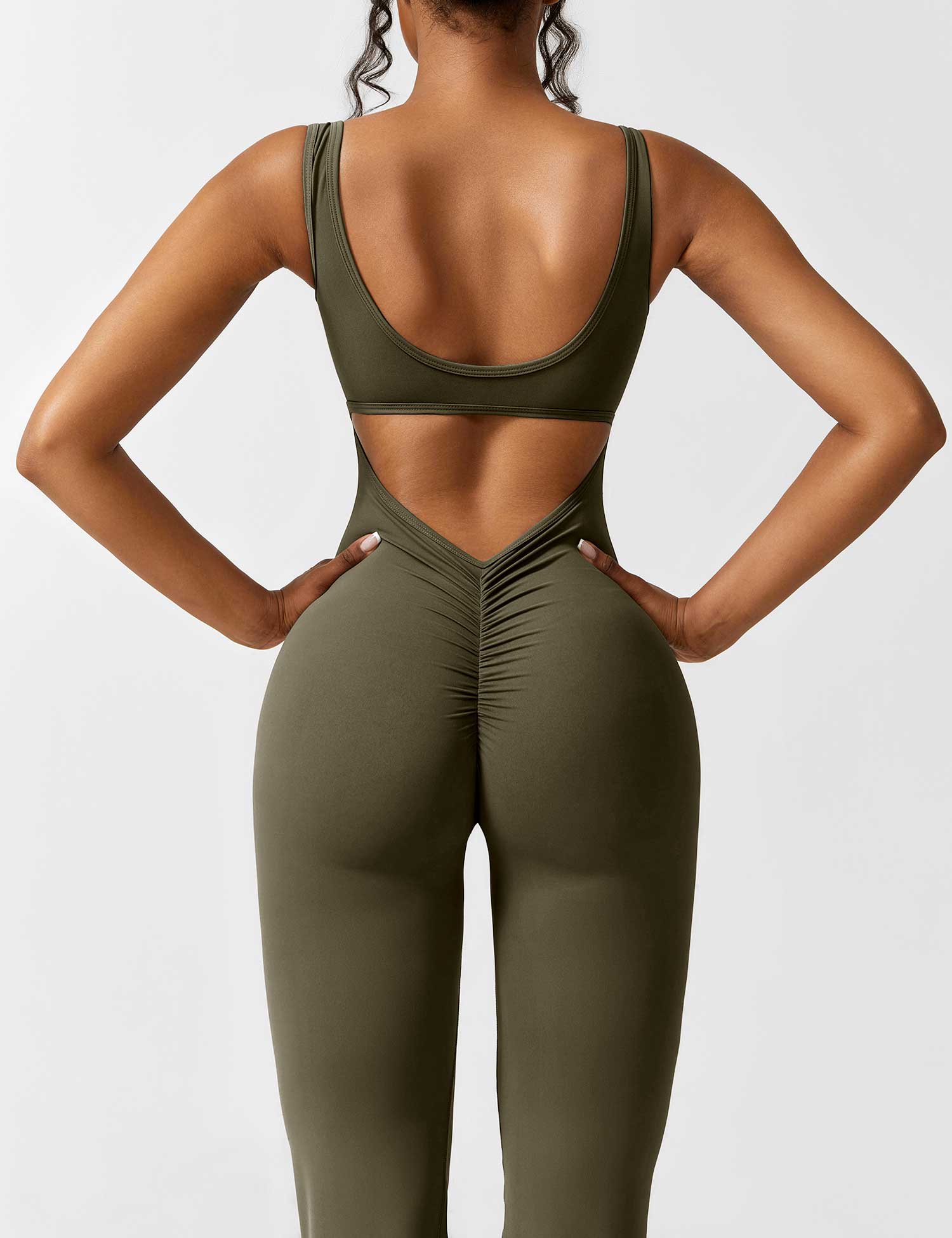 GR | V-back flared jumpsuit