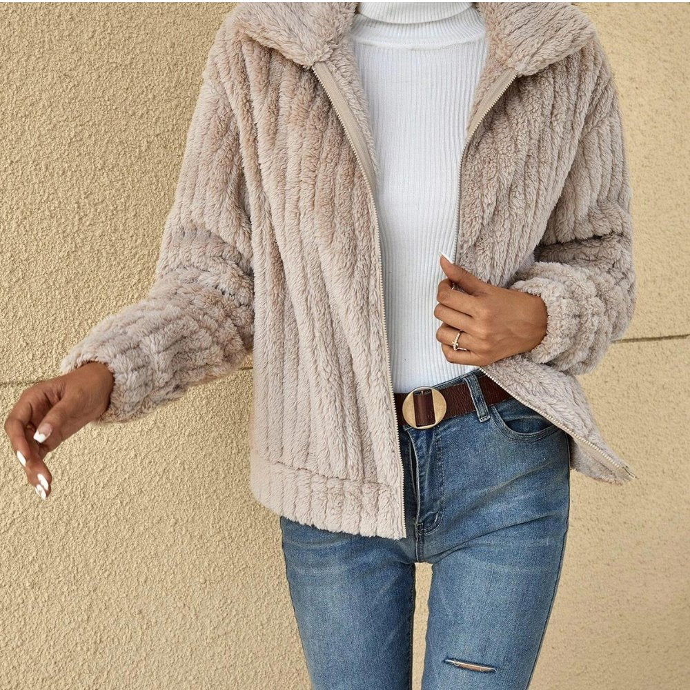 GR | Soft and stylish down jacket for women