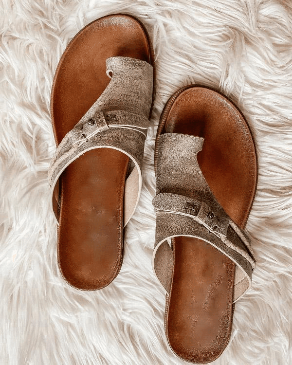 GR | Orthopedic sandals