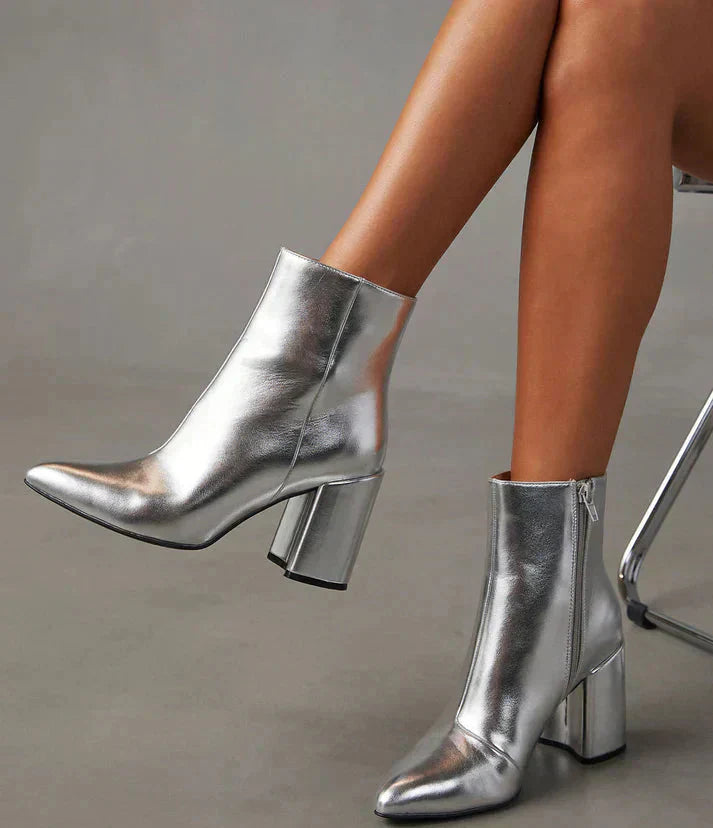 GR | Fashionable boots